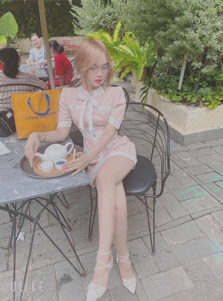 Hai cha con đỗi vợ cùng nhau xxx